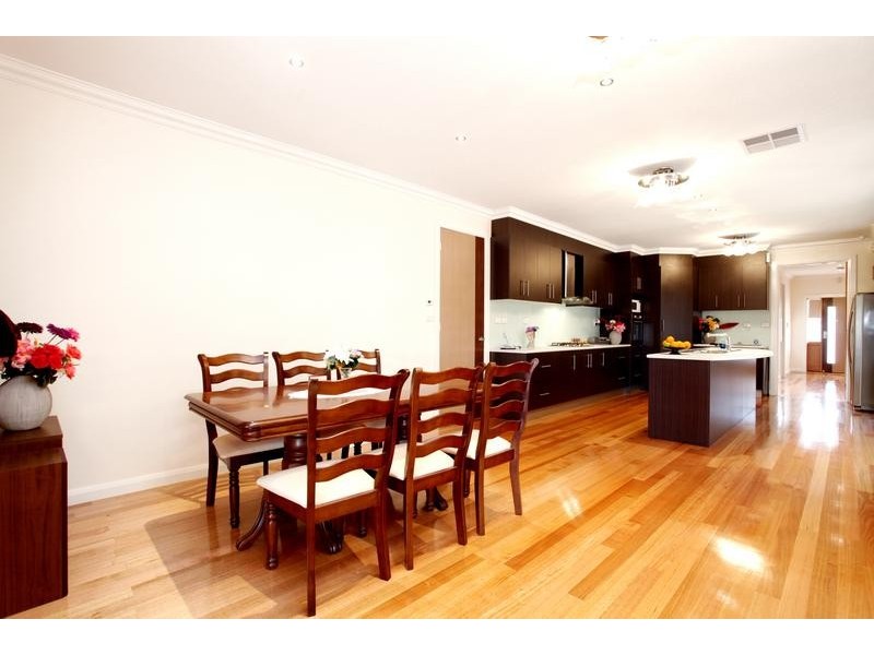 Caroline Springs VIC 3023