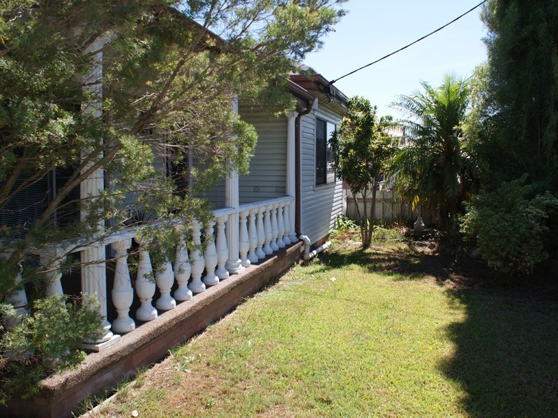 382 Lake Road, Argenton NSW 2284