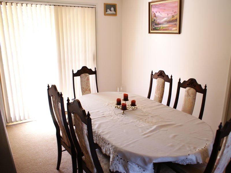 61 Ian Street, Eleebana NSW 2282