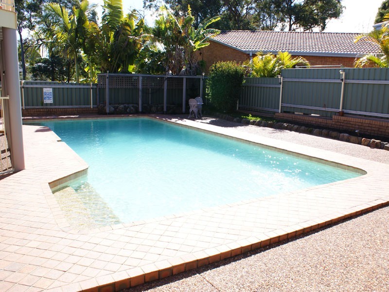 61 Ian Street, Eleebana NSW 2282