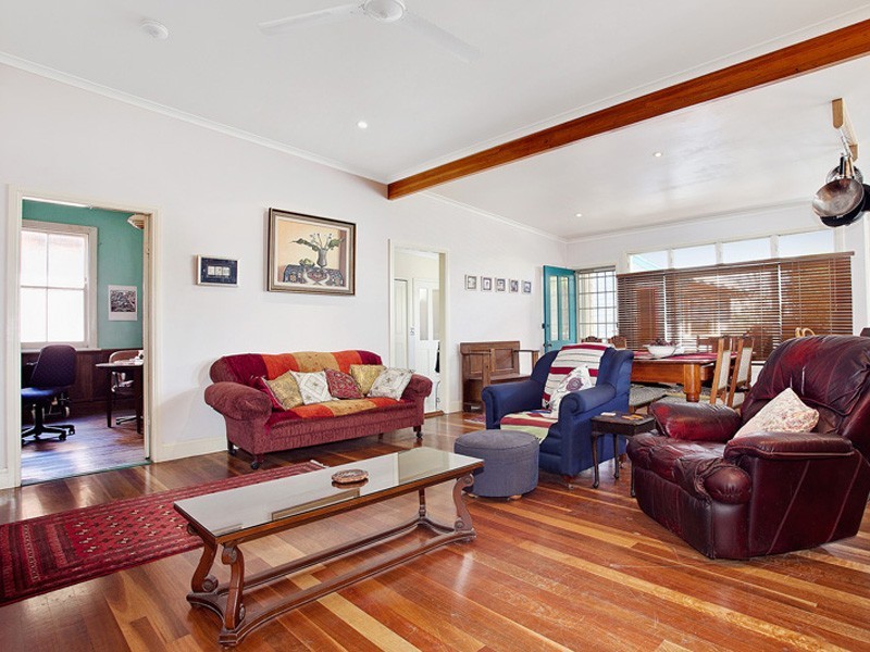 133 Mitchell Street, Stockton NSW 2295