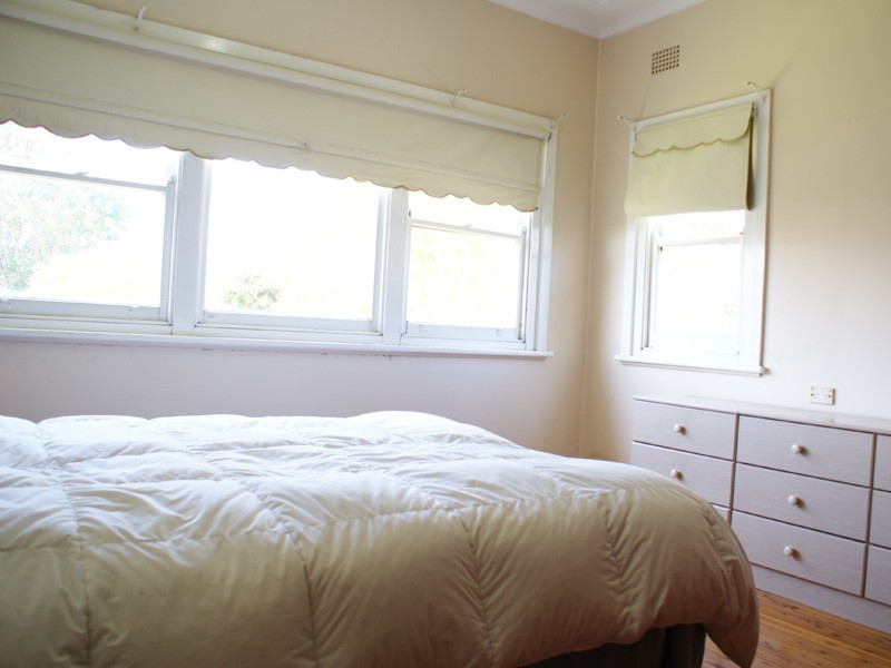 1 Roxburgh St, Stockton NSW 2295