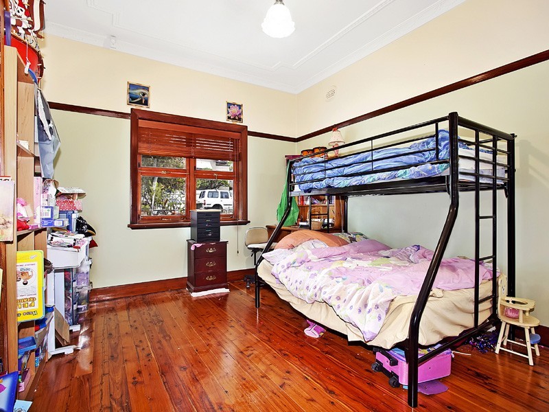 35 High Street, Waratah NSW 2298