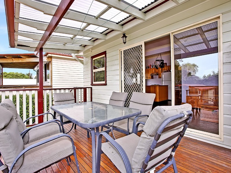 35 High Street, Waratah NSW 2298