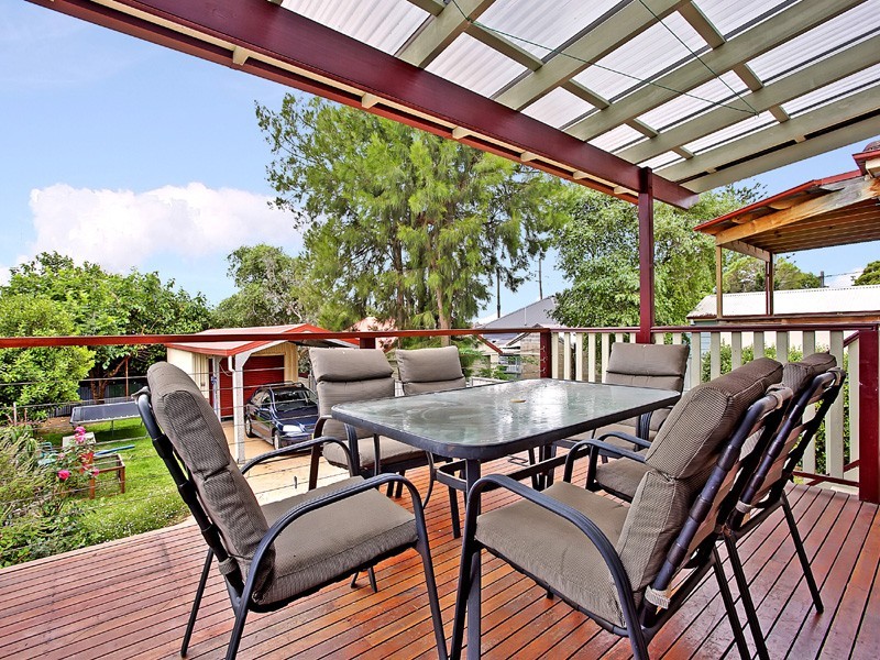 35 High Street, Waratah NSW 2298