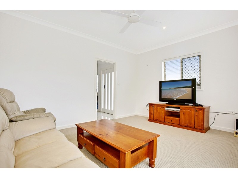 36 Queen Street, Stockton NSW 2295