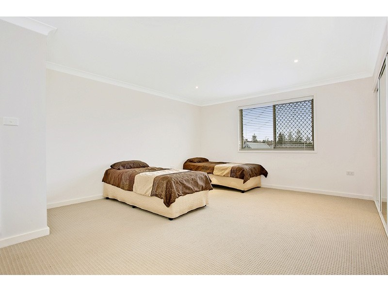 36 Queen Street, Stockton NSW 2295