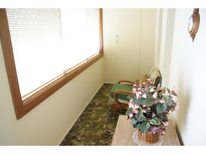 8 Phoebe Street, Islington NSW 2296