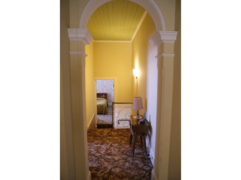 8 Phoebe Street, Islington NSW 2296