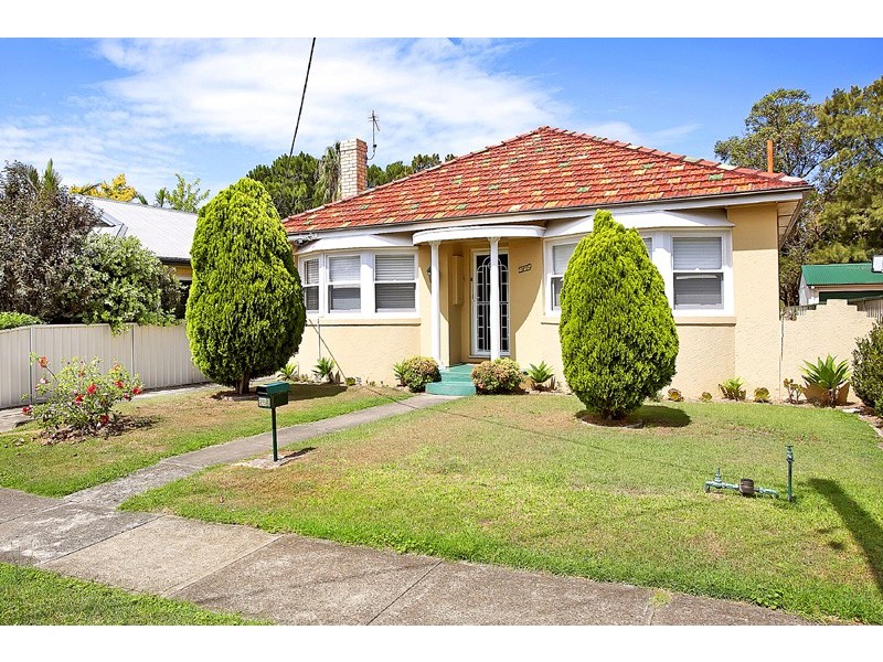 269 Beaumont Street, Hamilton South NSW 2303