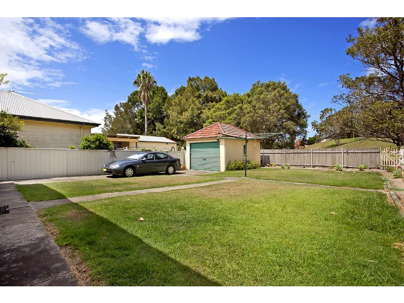 269 Beaumont Street, Hamilton South NSW 2303