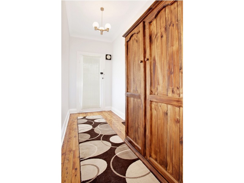 269 Beaumont Street, Hamilton South NSW 2303