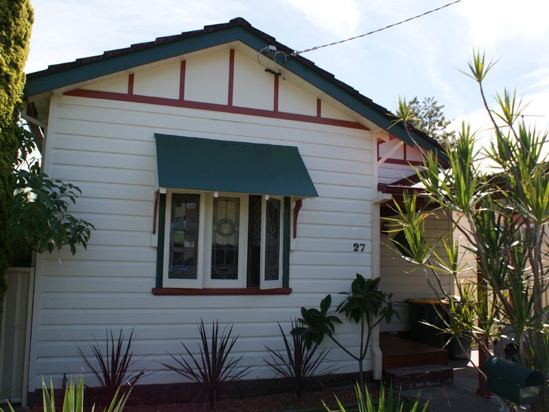 27 Mabel Street, Georgetown NSW 2298