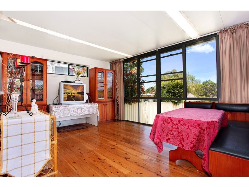 10 Bridge Street, West Wallsend NSW 2286