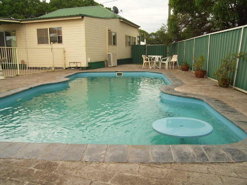 4 Bridges Road, New Lambton NSW 2305