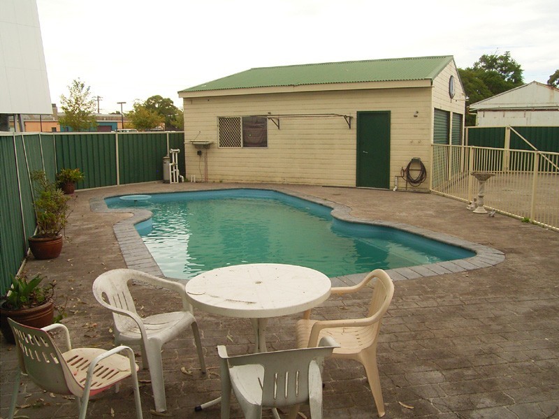4 Bridges Road, New Lambton NSW 2305