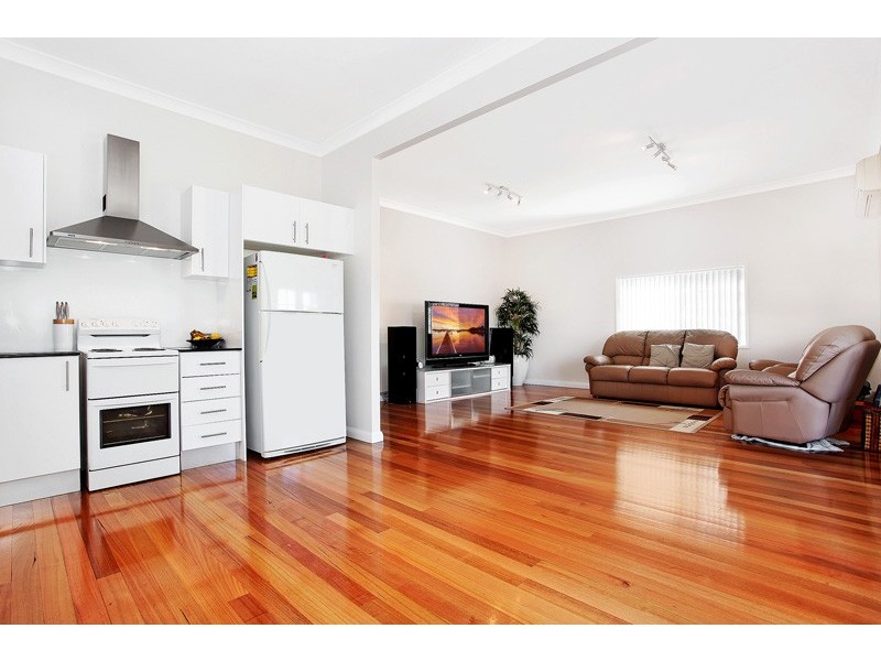 2 Bridge Street, West Wallsend NSW 2286