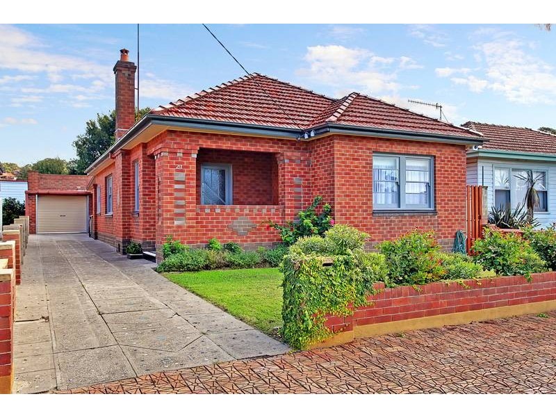 21 Birdwood Street, New Lambton NSW 2305