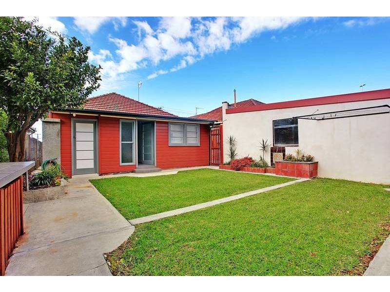 21 Birdwood Street, New Lambton NSW 2305