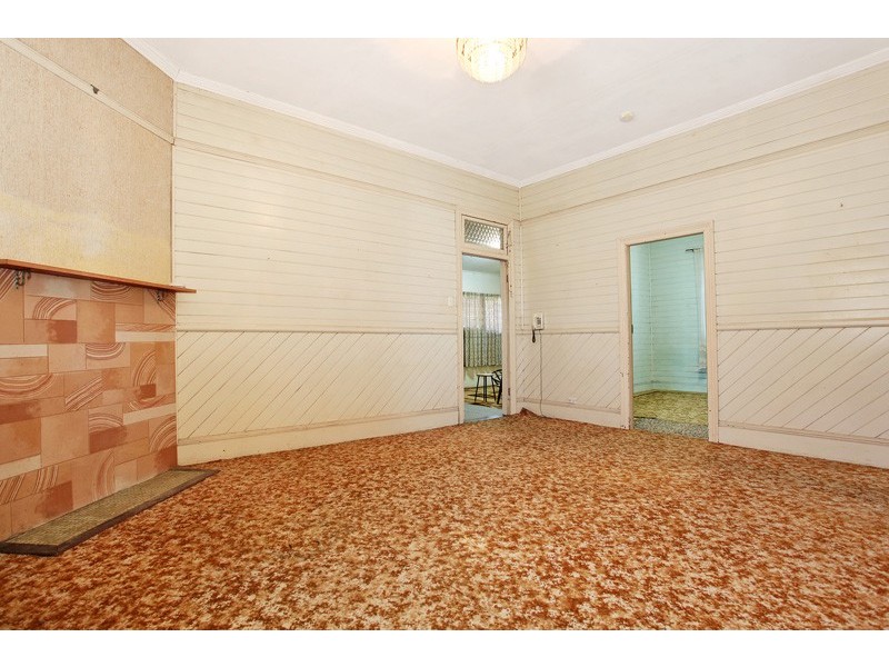 64 DeVitre Street, Lambton NSW 2299