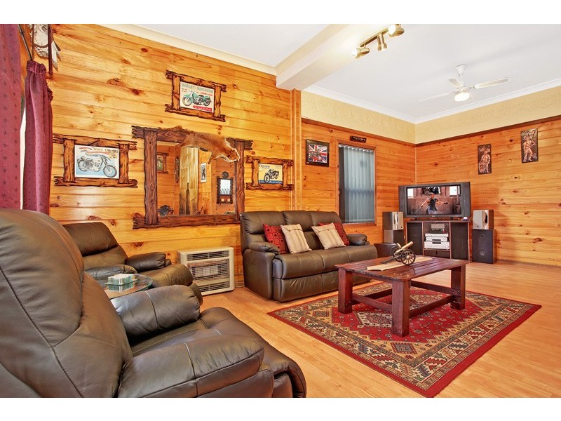 1 Lewis St, Islington NSW 2296