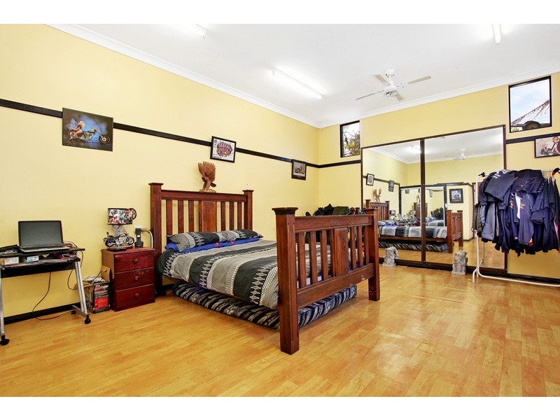 1 Lewis St, Islington NSW 2296
