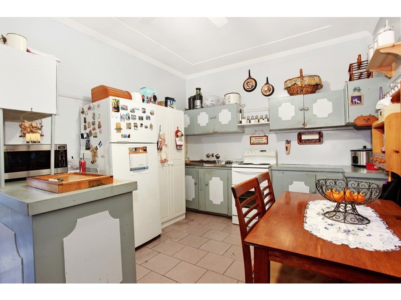 50 Railway Pde North, Blackalls Park NSW 2283