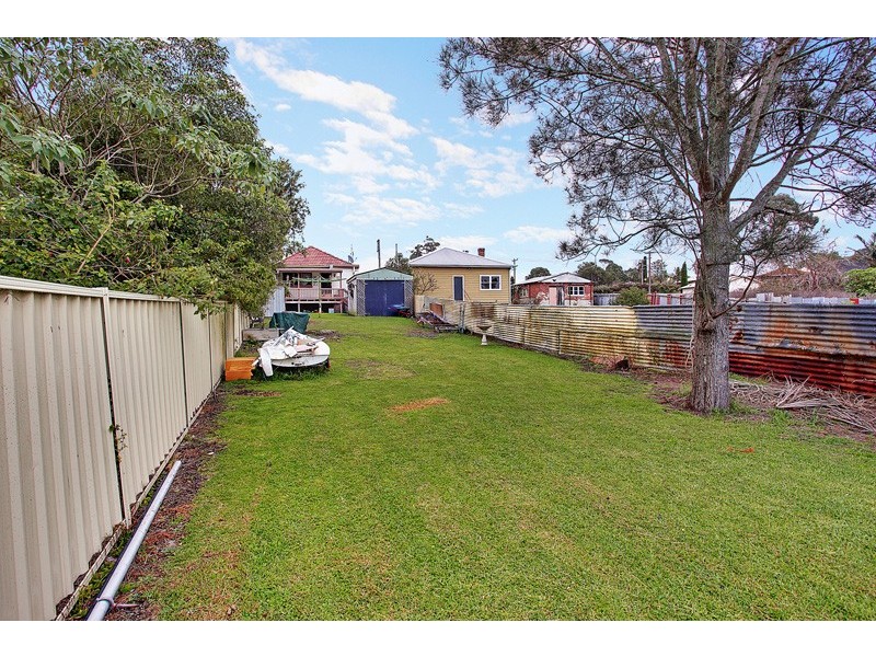 50 Railway Pde North, Blackalls Park NSW 2283
