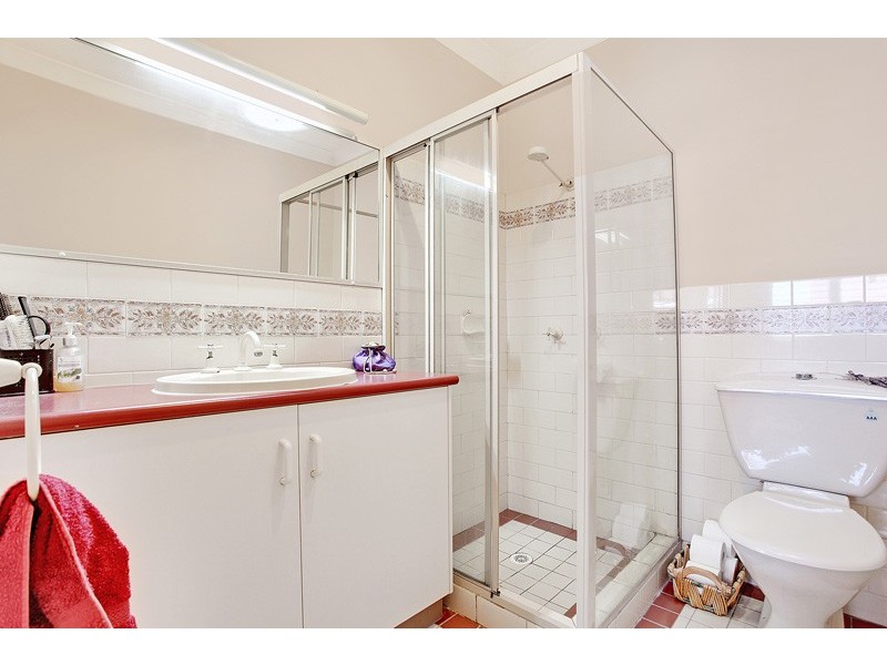 8/170 Kemp Street, Hamilton South NSW 2303