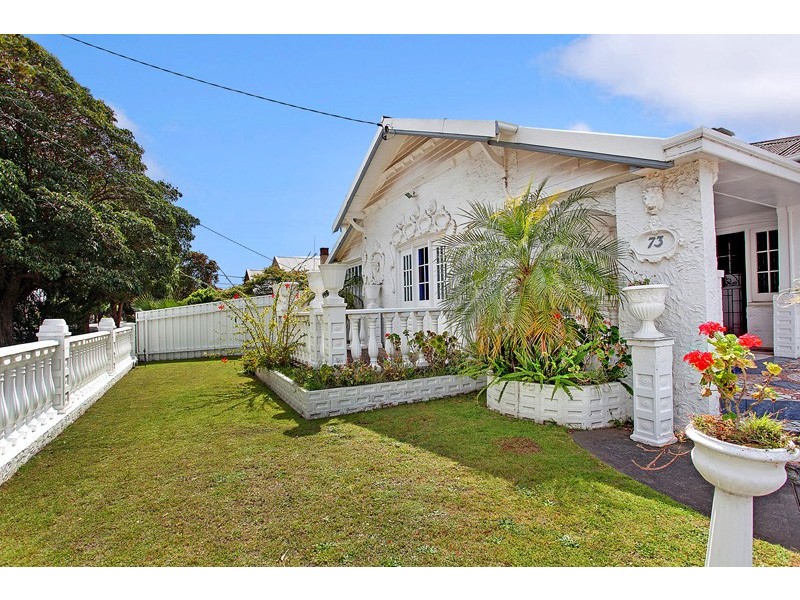 73 Gordon Ave, Hamilton South NSW 2303