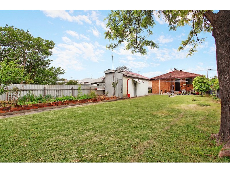 62 Sunderland St, Mayfield NSW 2304