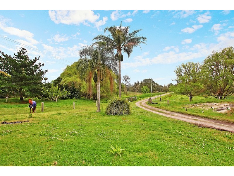 294 Marsh Road, Bobs Farm NSW 2316