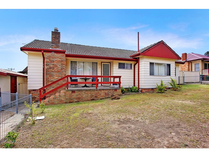 4 Truscott St, Shortland NSW 2307
