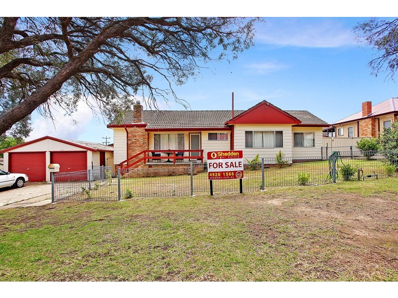 4 Truscott St, Shortland NSW 2307