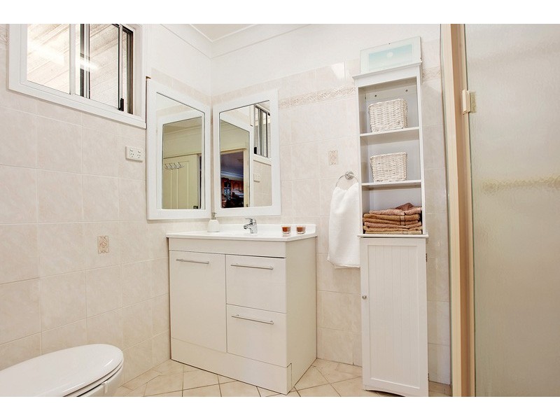 8 Prince St, Waratah NSW 2298