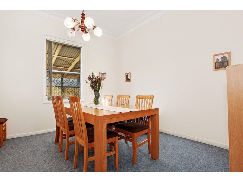 8 Prince St, Waratah NSW 2298