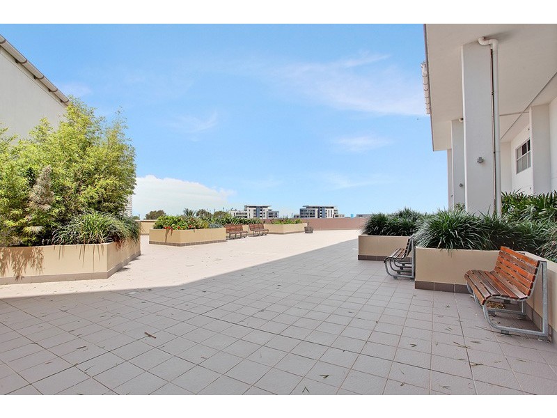 309/215 Pacific Hwy, Charlestown NSW 2290