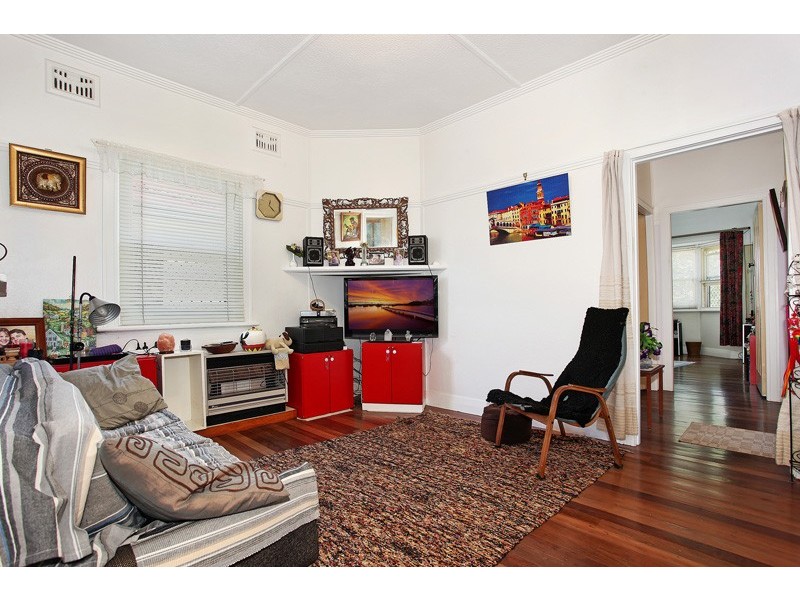 55 Holt St, Mayfield East NSW 2304