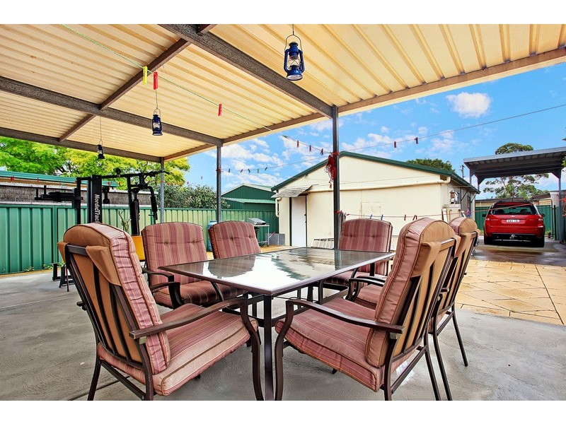 52 Sunderland St, Mayfield NSW 2304