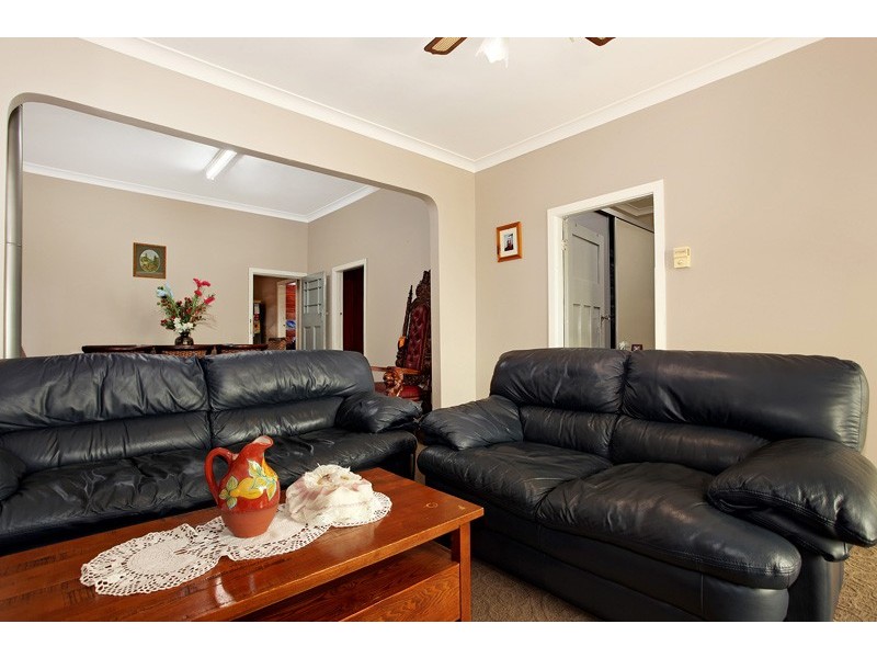 52 Sunderland St, Mayfield NSW 2304
