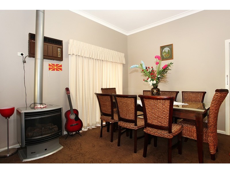 52 Sunderland St, Mayfield NSW 2304