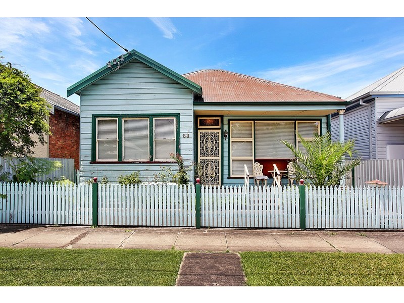 83 Margaret St, Mayfield East NSW 2304