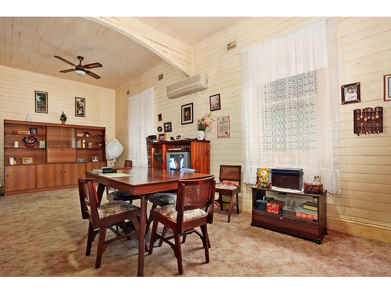 83 Margaret St, Mayfield East NSW 2304