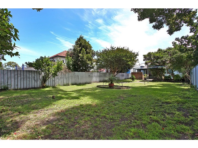 83 Margaret St, Mayfield East NSW 2304