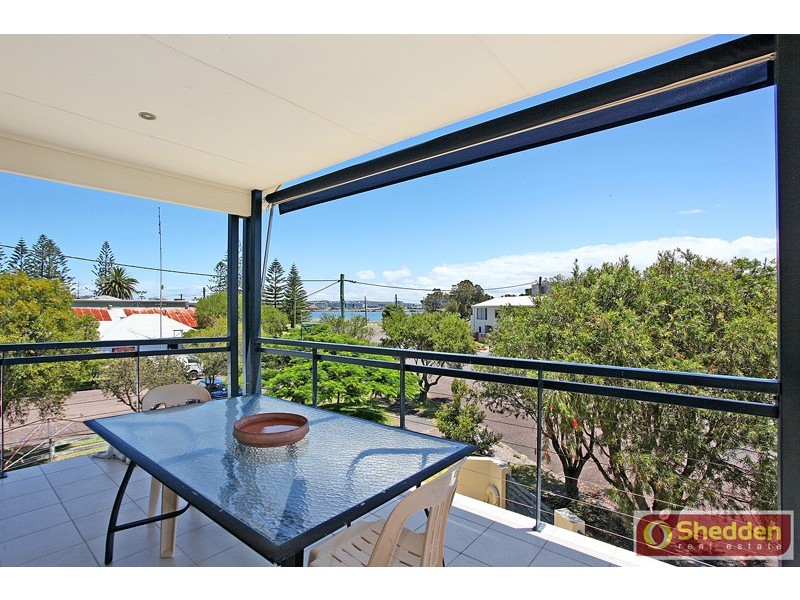 19 Fullerton Street, Stockton NSW 2295