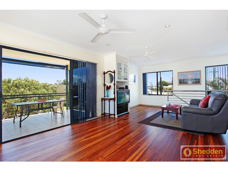 19 Fullerton Street, Stockton NSW 2295