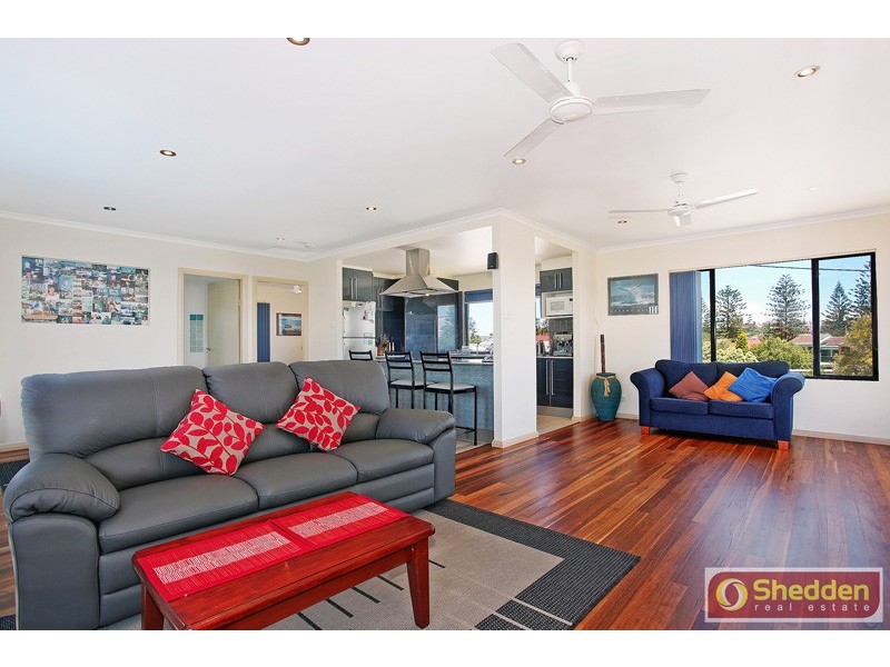 19 Fullerton Street, Stockton NSW 2295