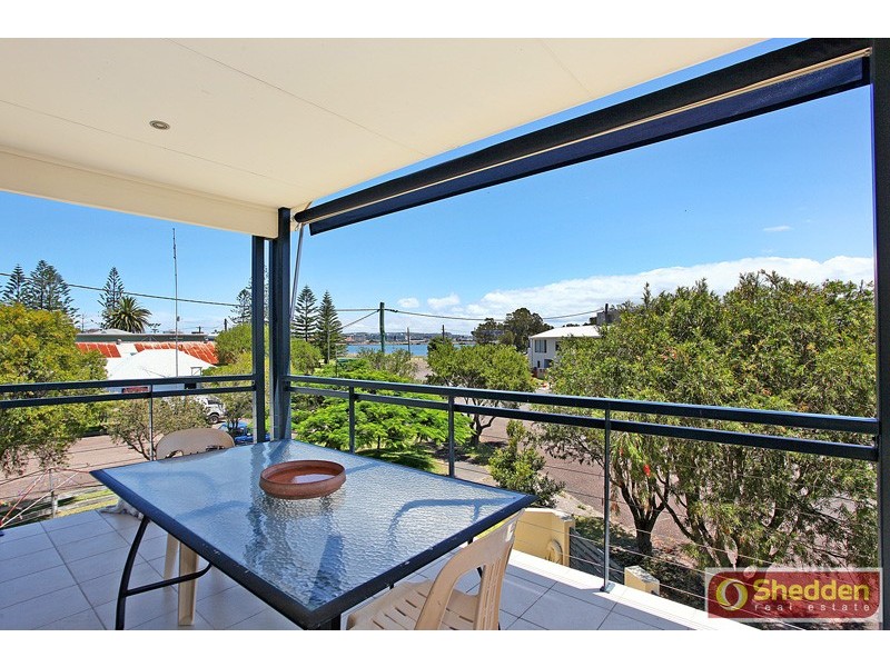 19 Fullerton Street, Stockton NSW 2295