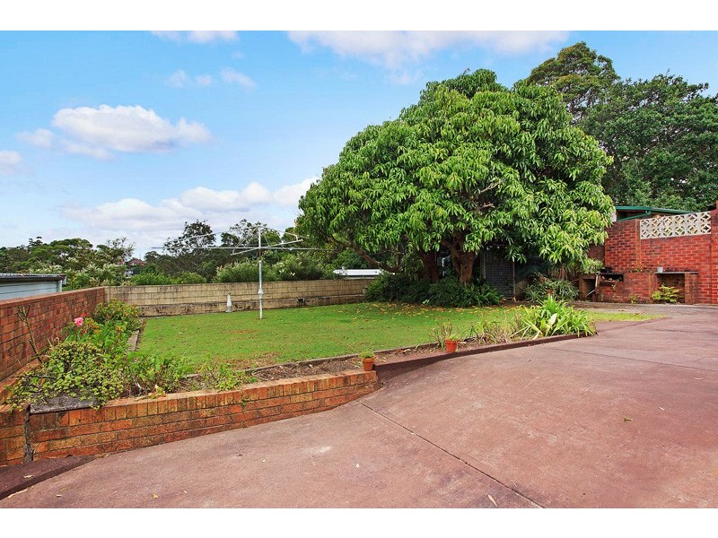 7 Victoria Cres, New Lambton Heights NSW 2305