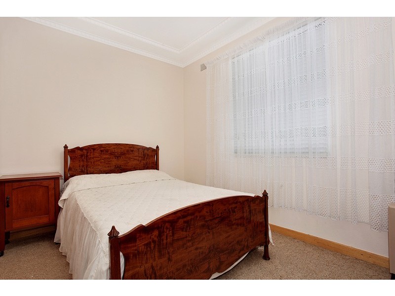7 Victoria Cres, New Lambton Heights NSW 2305